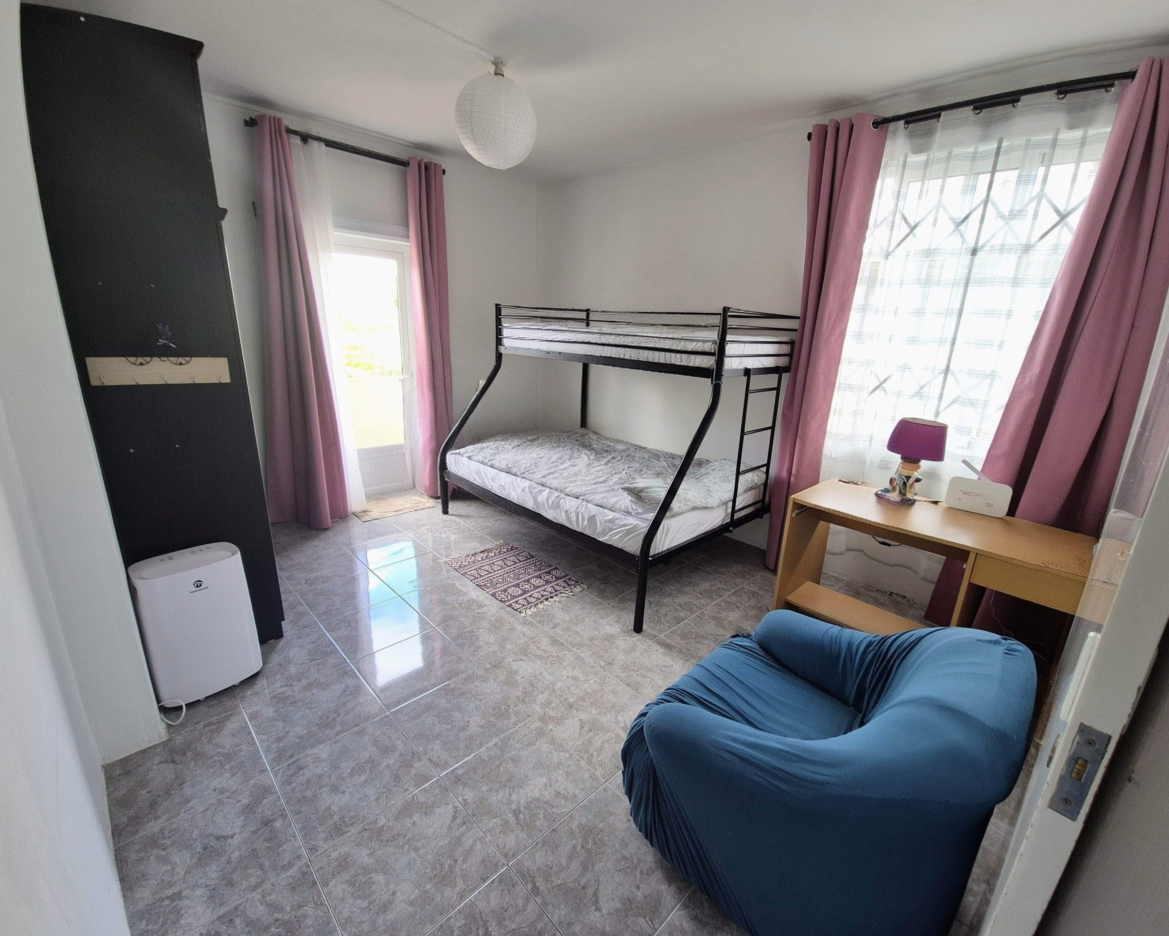 Main bedroom – sleeping setup