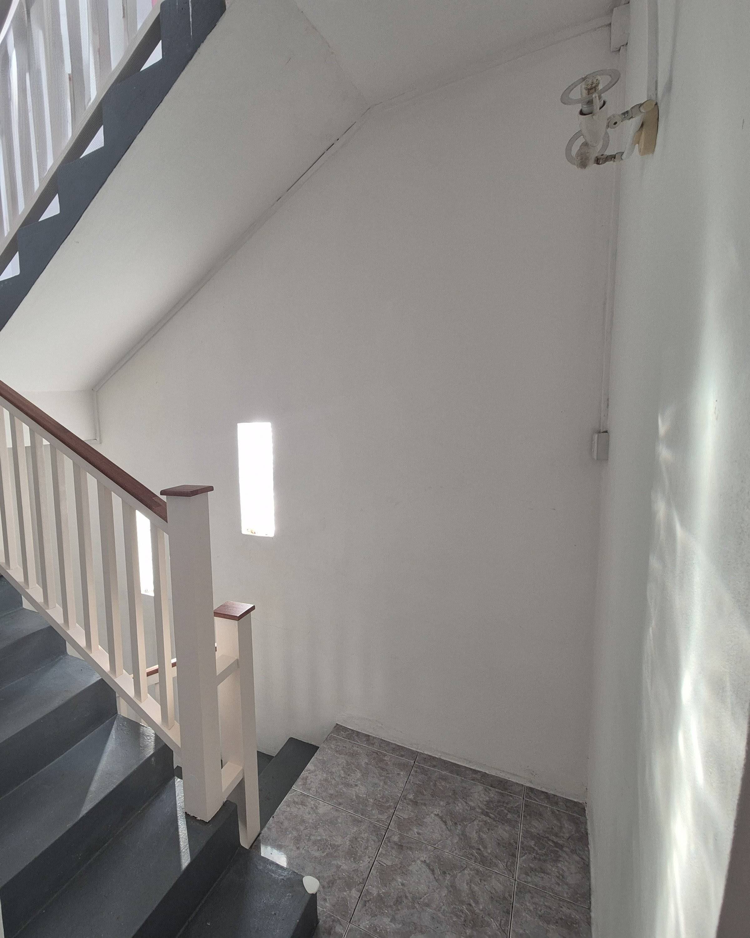 Hallway – upstairs