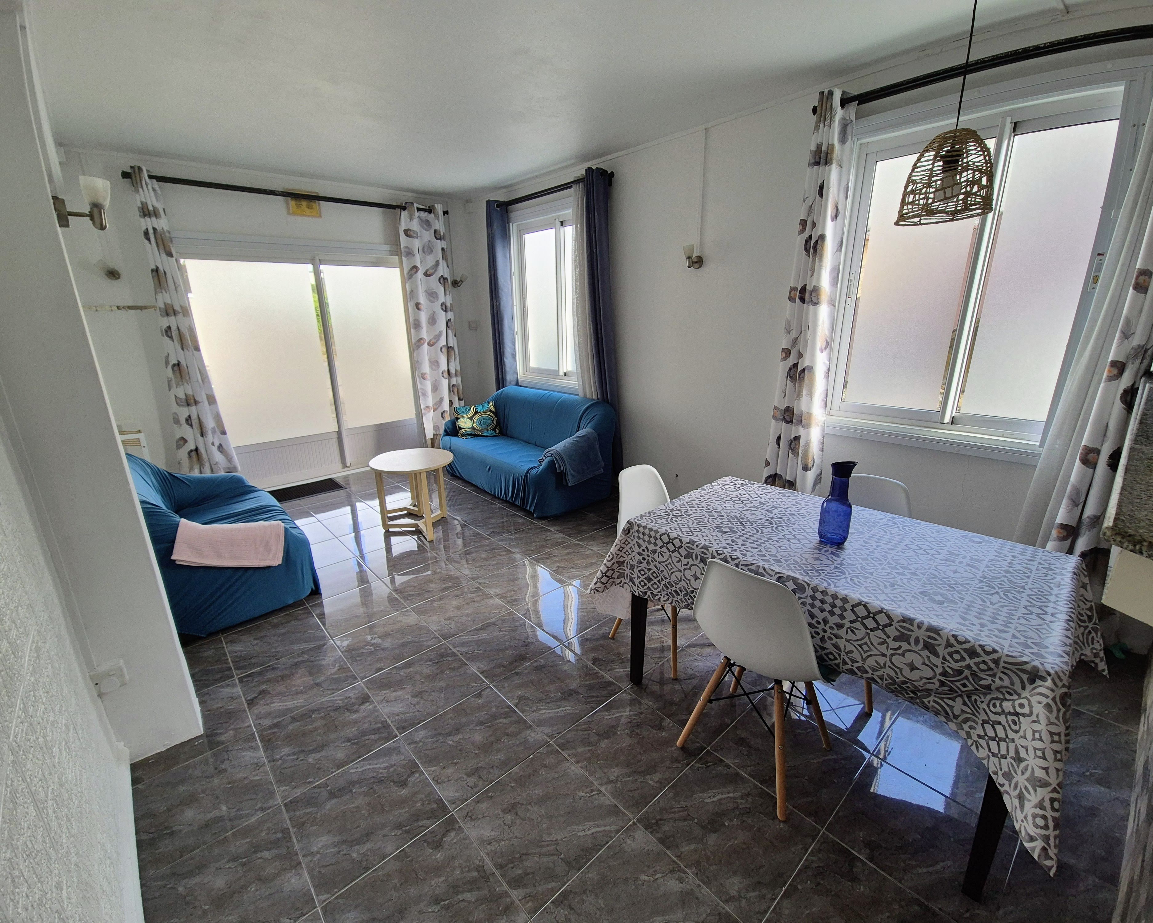 Living room – cosy seating area