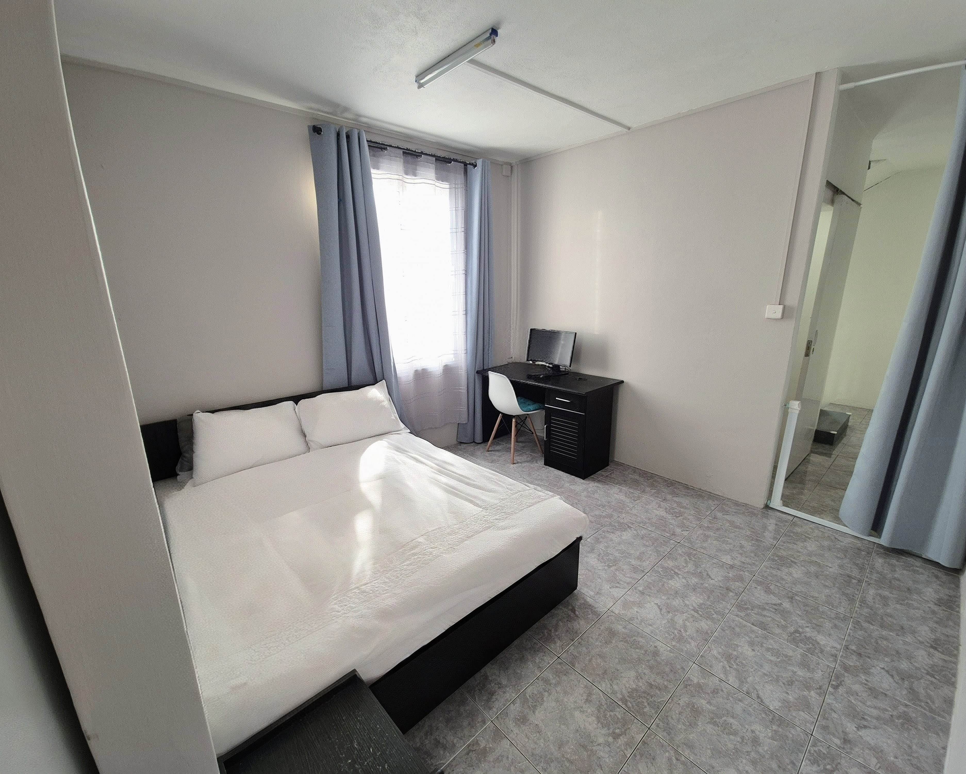 Pass-through semi-room – additional sleeping area